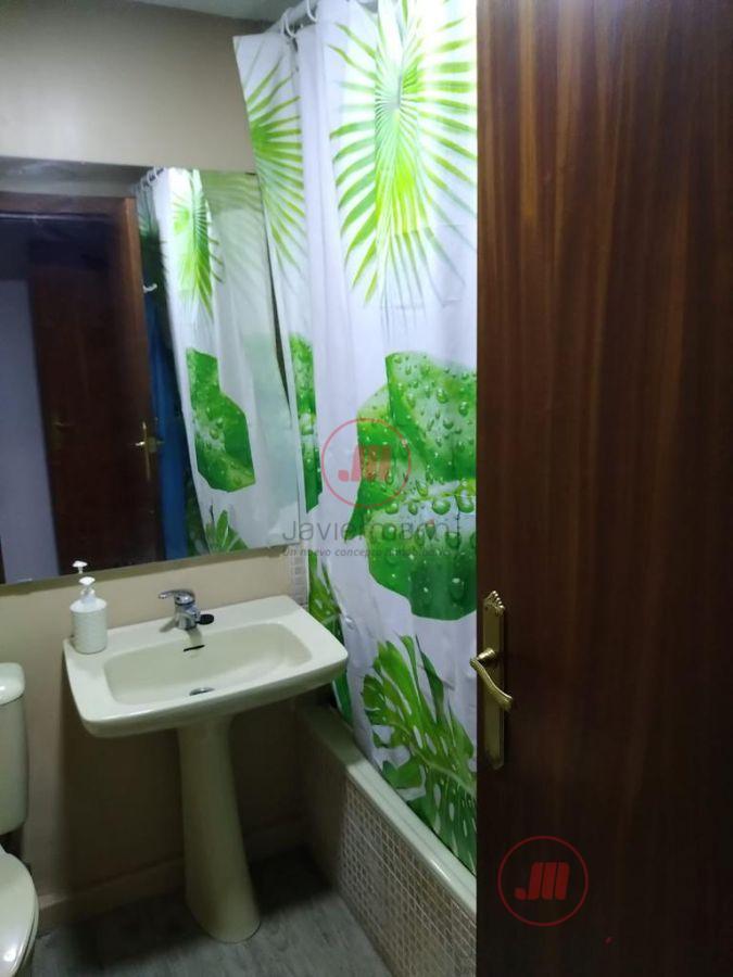 For sale of flat in Cáceres