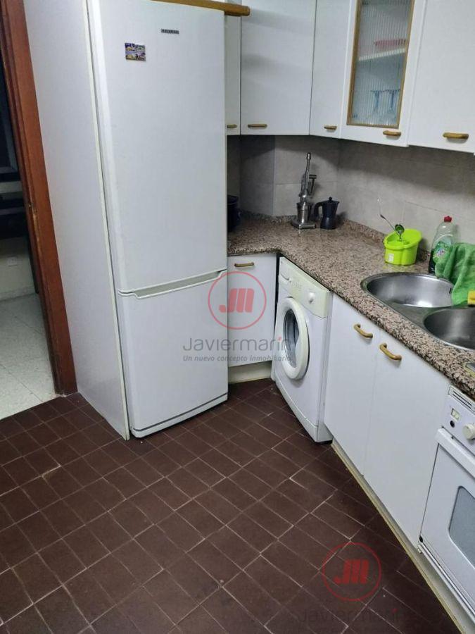 For sale of flat in Cáceres