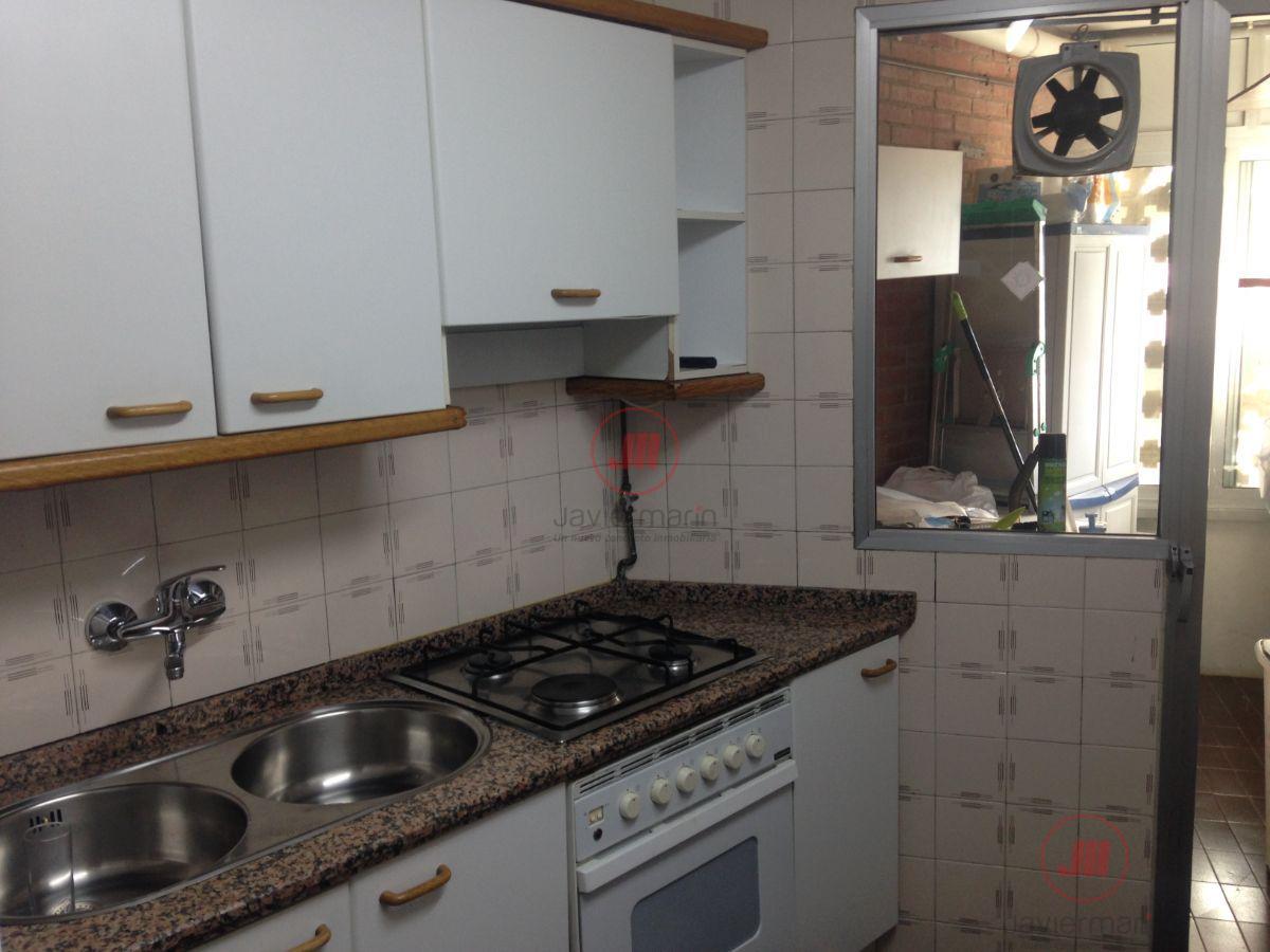 For sale of flat in Cáceres