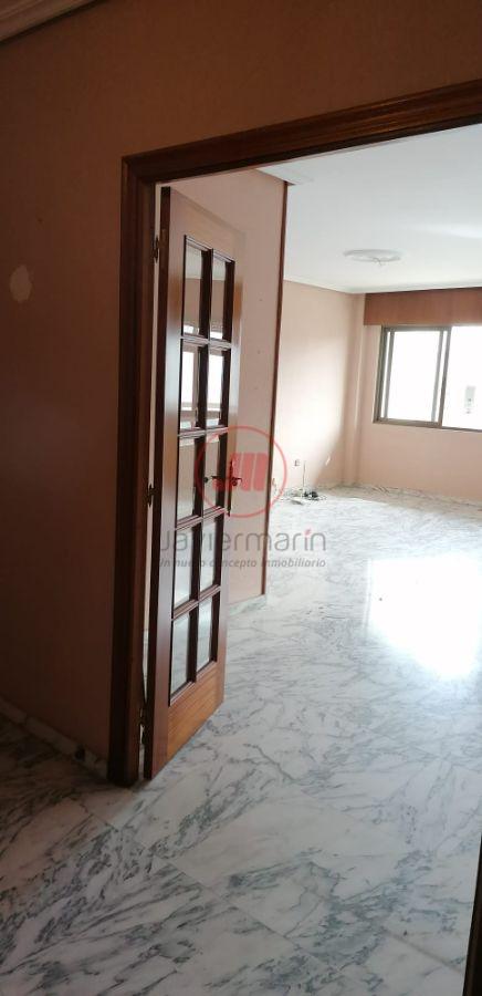 For sale of flat in Cáceres