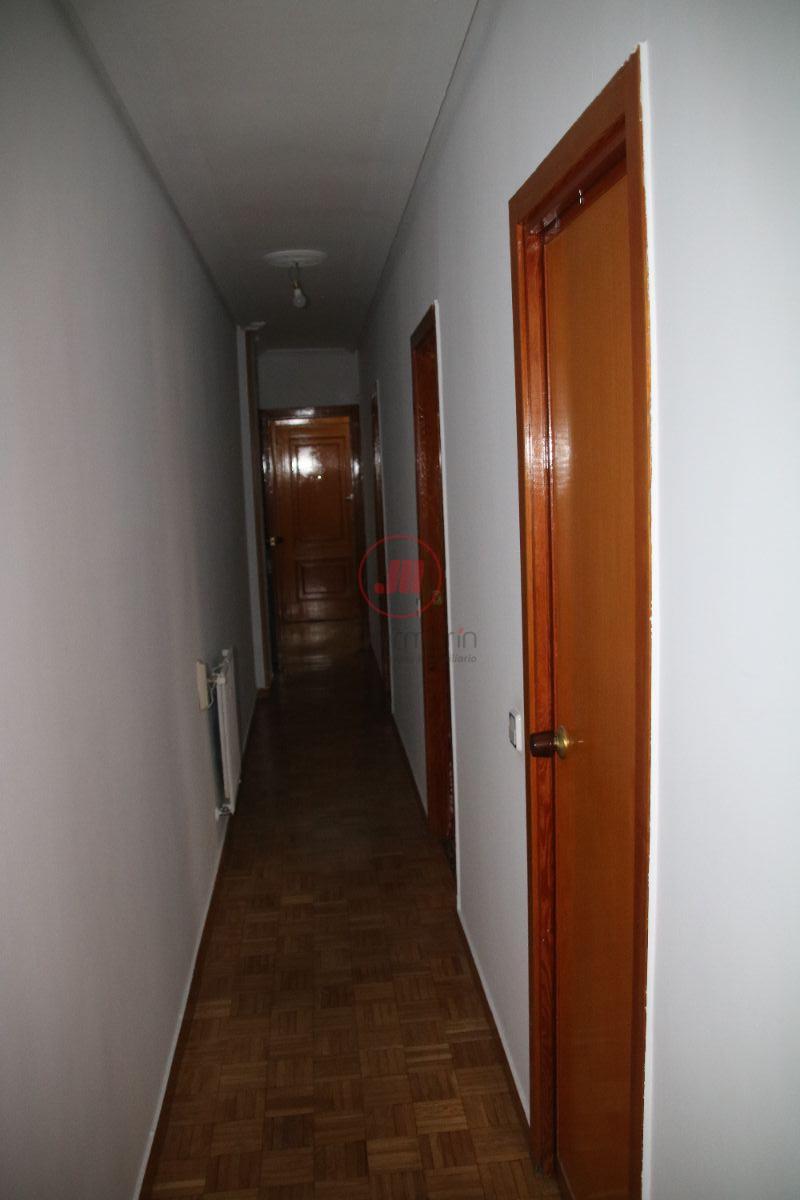 For sale of flat in Cáceres