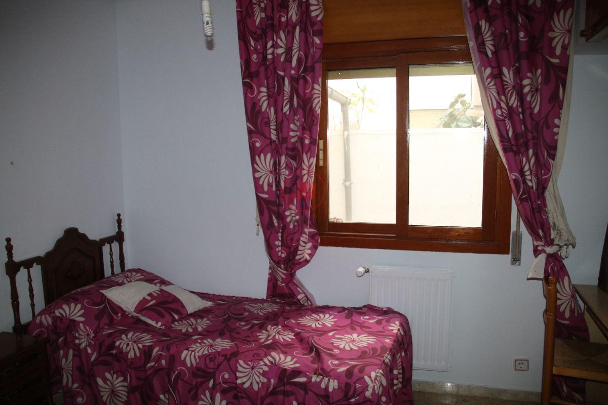For sale of flat in Cáceres