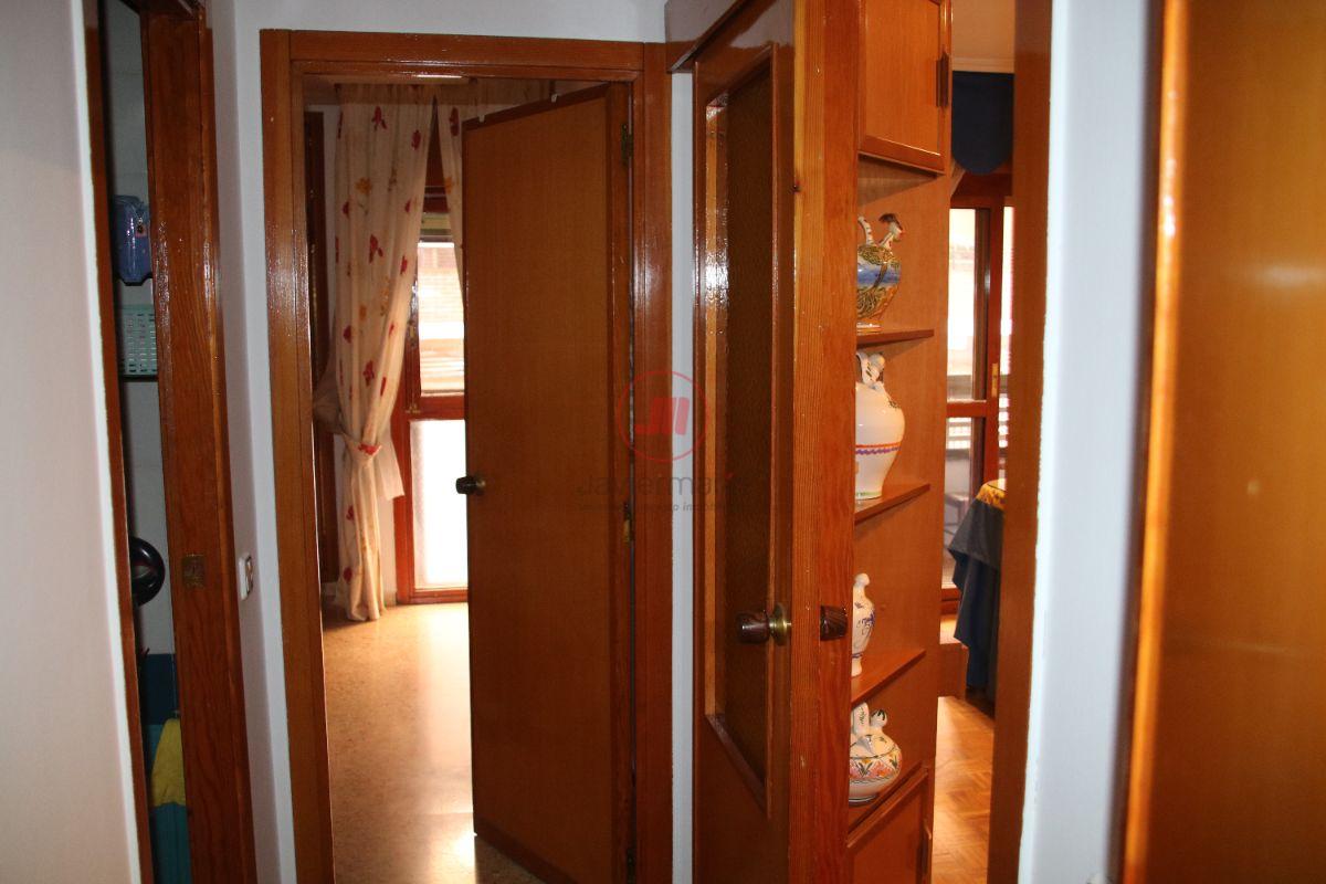 For sale of flat in Cáceres