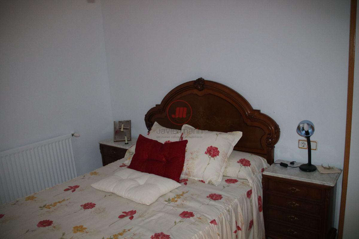 For sale of flat in Cáceres