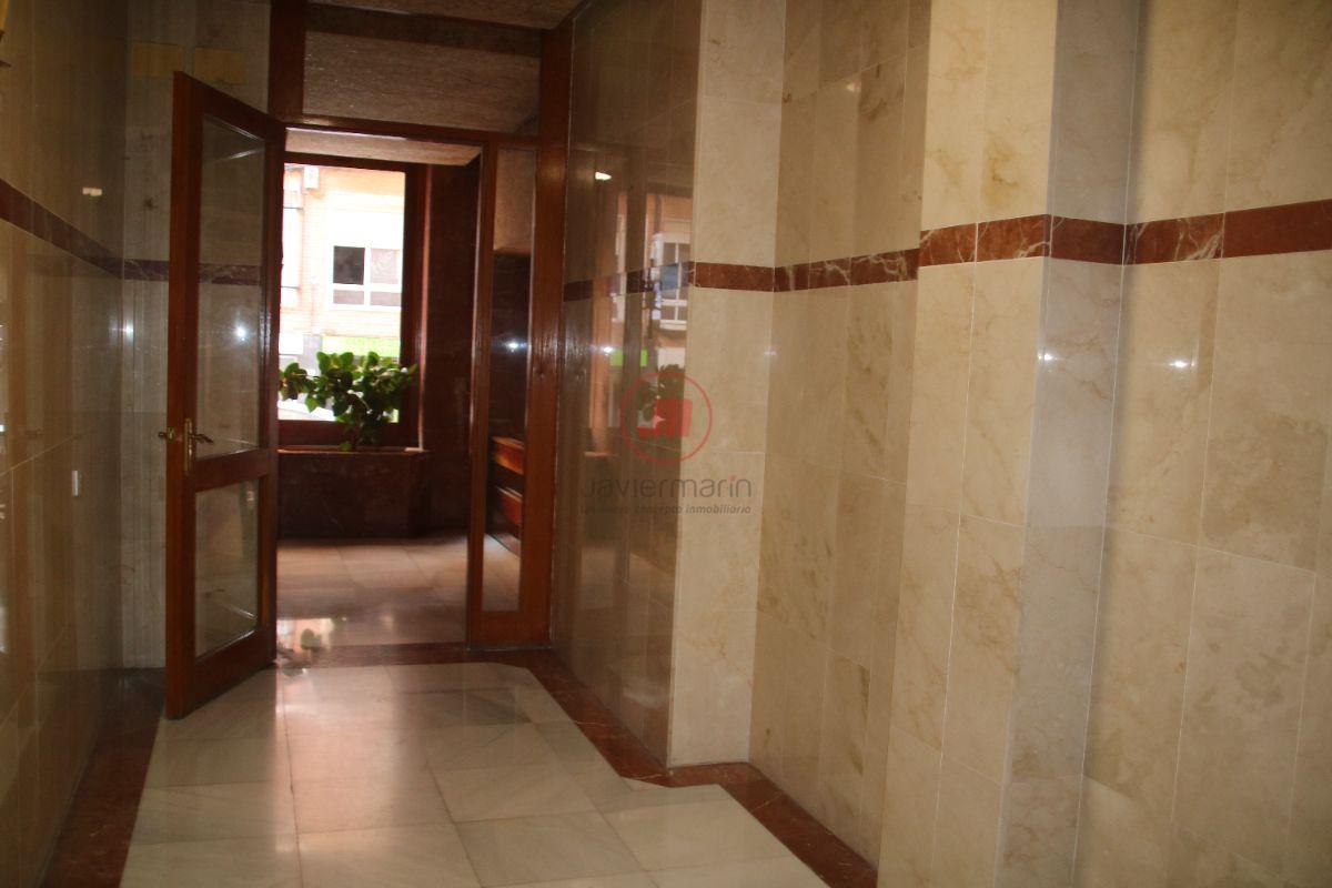 For sale of flat in Cáceres