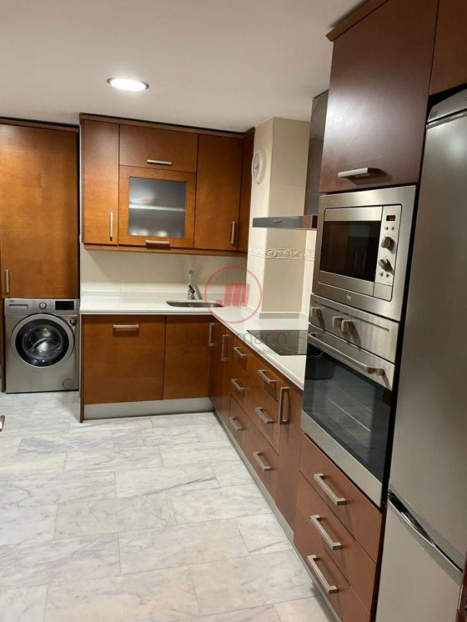For rent of flat in Cáceres