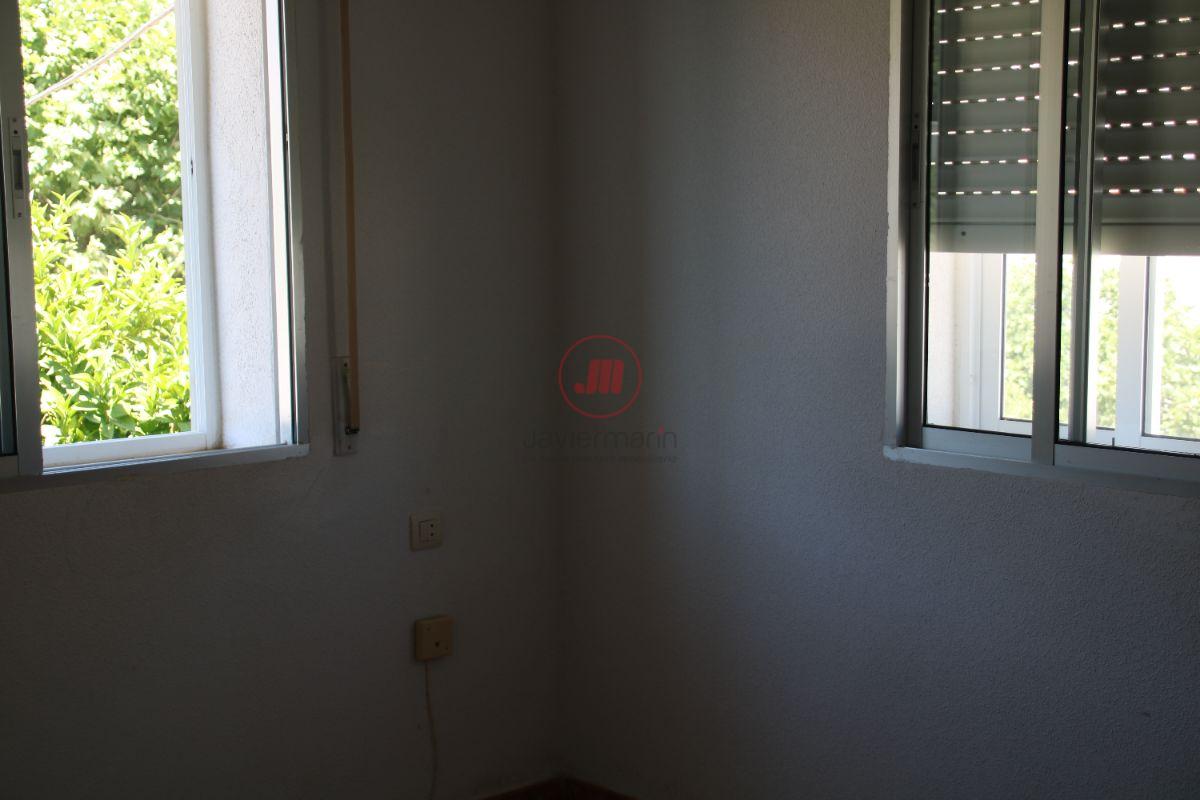 For sale of house in Sierra de Fuentes