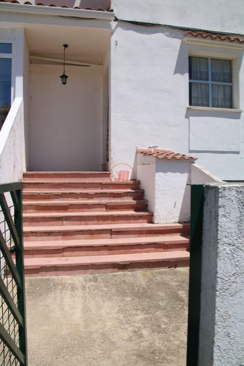 For sale of house in Sierra de Fuentes