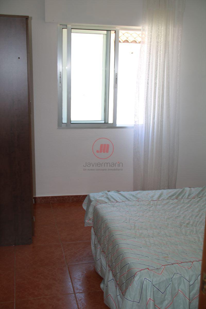 For sale of house in Sierra de Fuentes