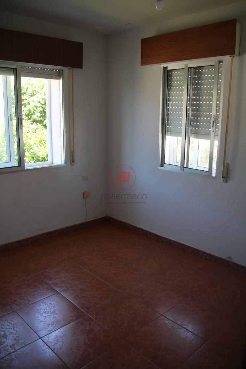 For sale of house in Sierra de Fuentes