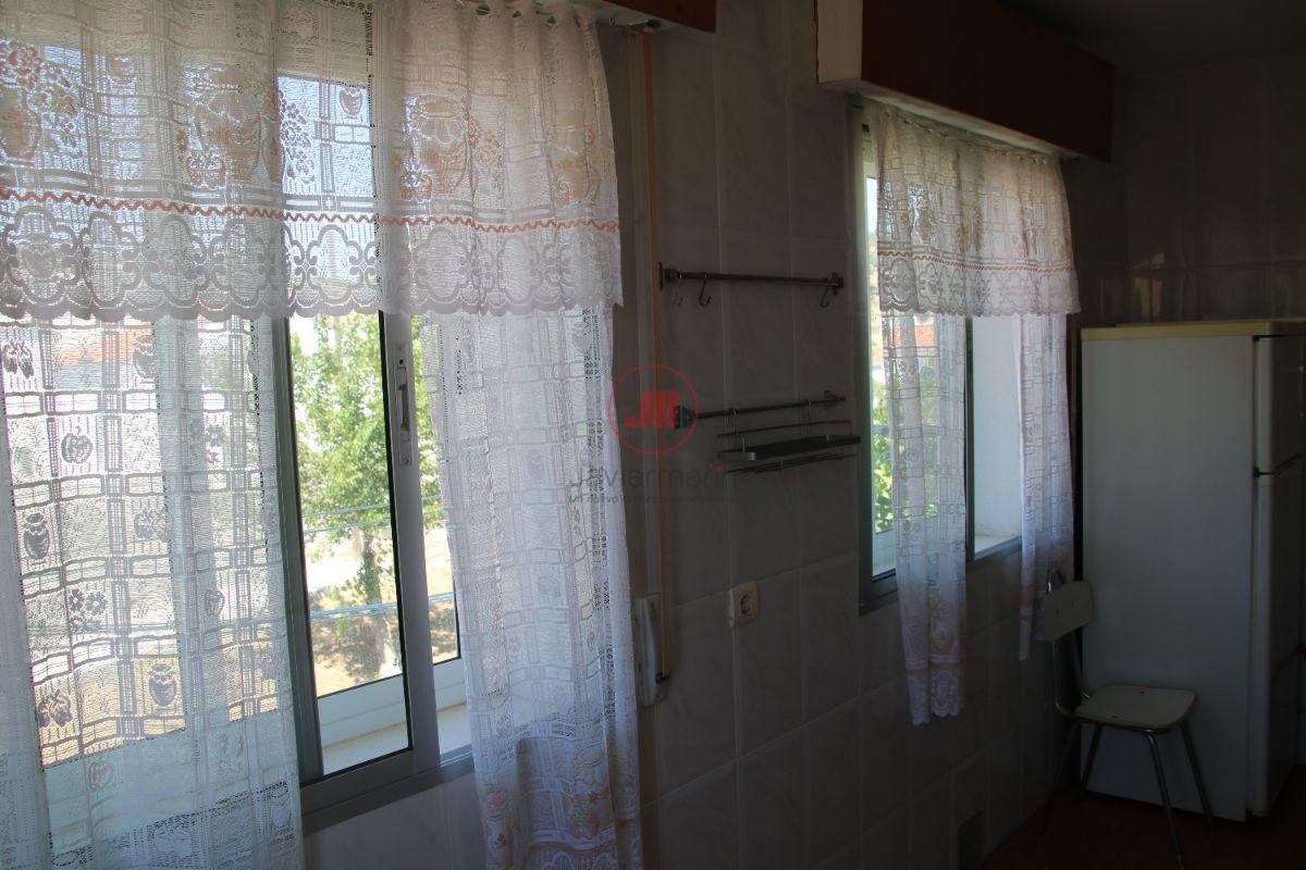 For sale of house in Sierra de Fuentes