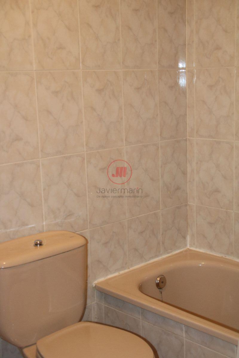 For sale of house in Sierra de Fuentes