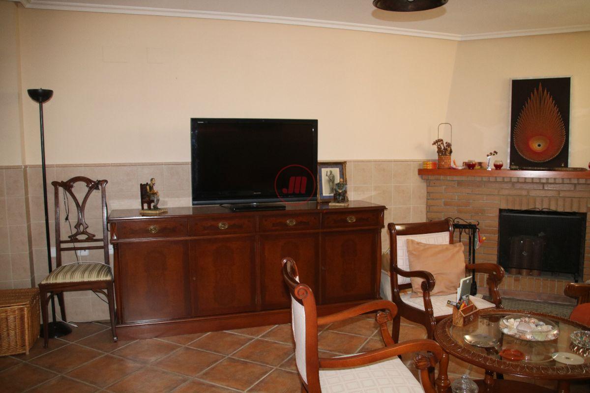 For sale of chalet in Cáceres