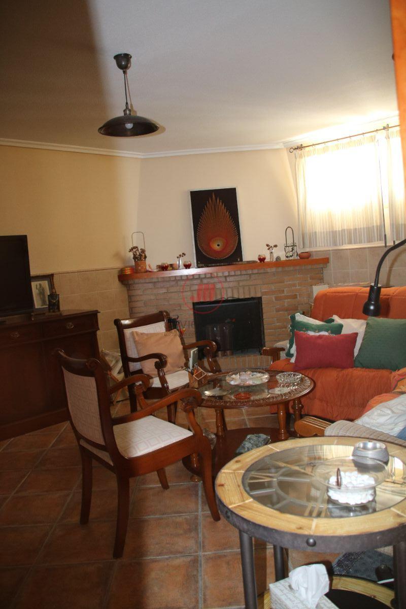 For sale of chalet in Cáceres