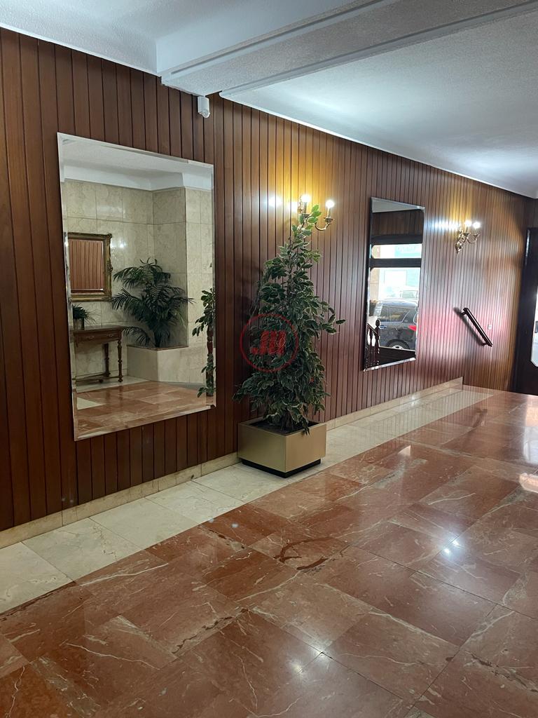 For sale of flat in Cáceres