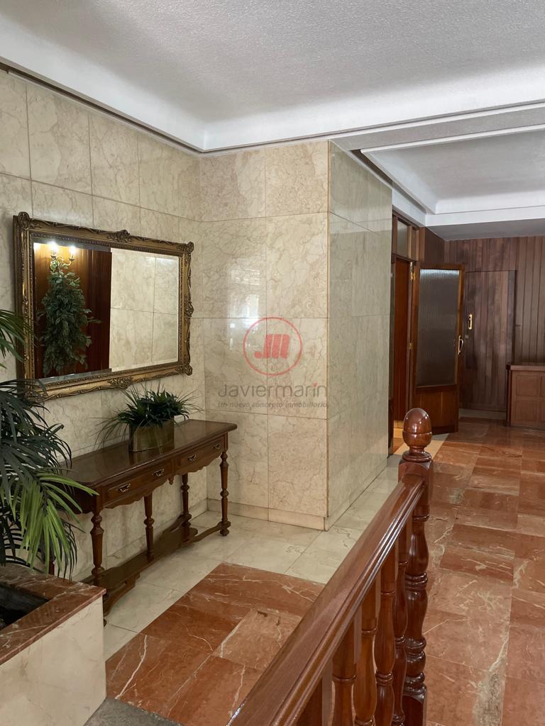 For sale of flat in Cáceres