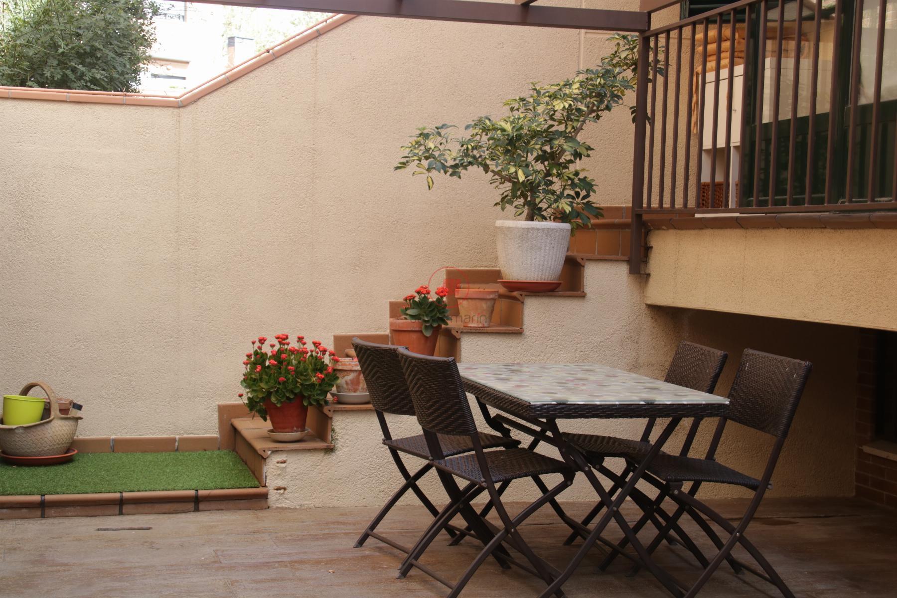 For sale of chalet in Cáceres