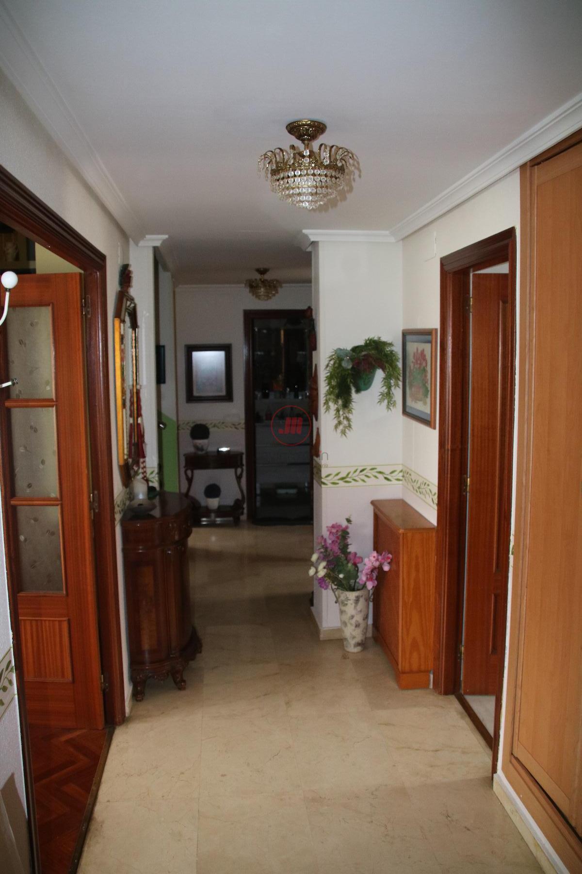 For sale of duplex in Cáceres