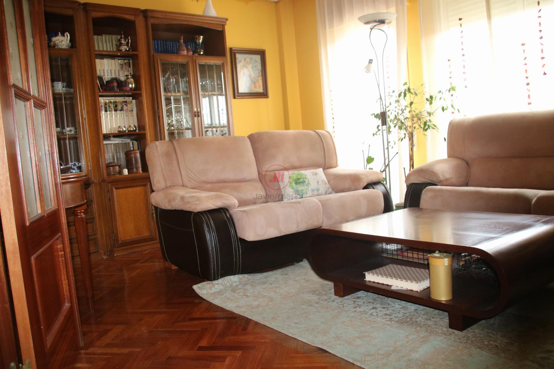 For sale of duplex in Cáceres