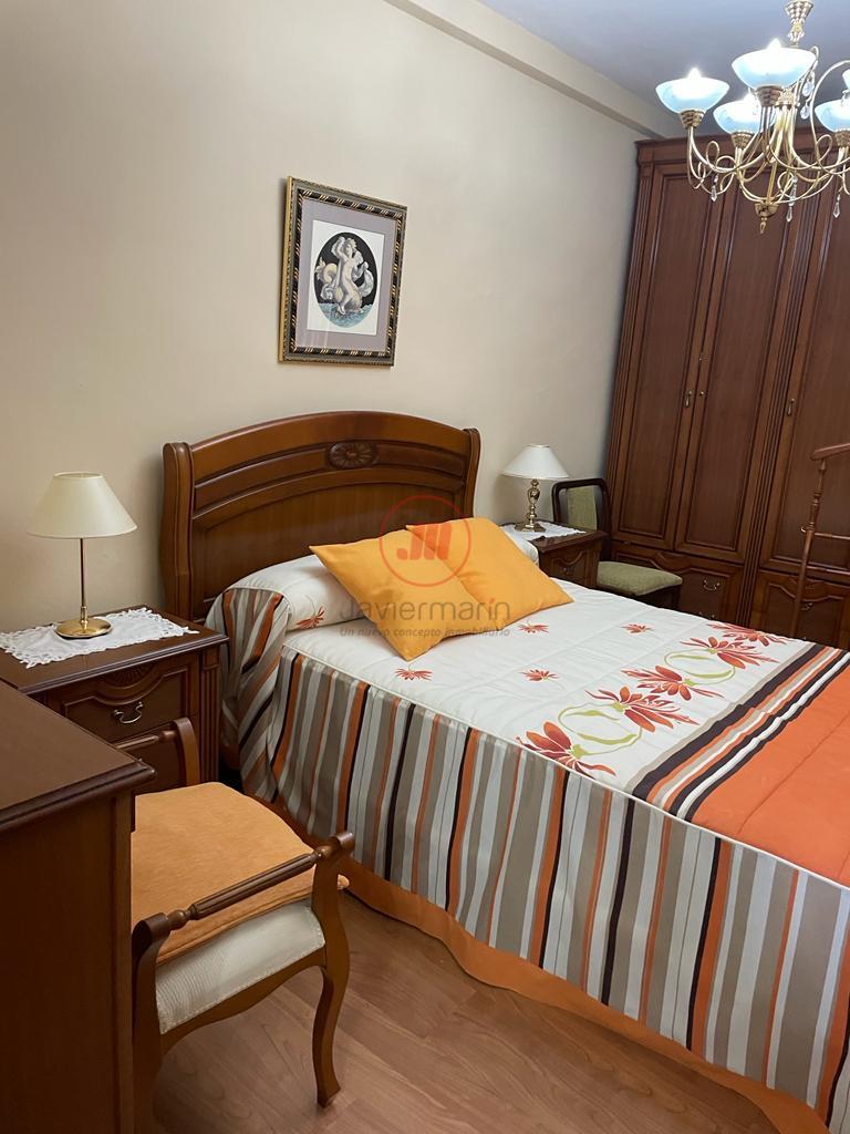 For sale of flat in Cáceres