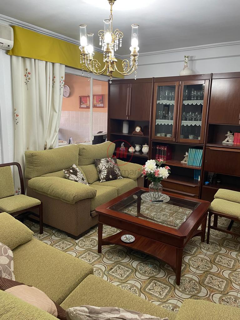 For sale of flat in Cáceres
