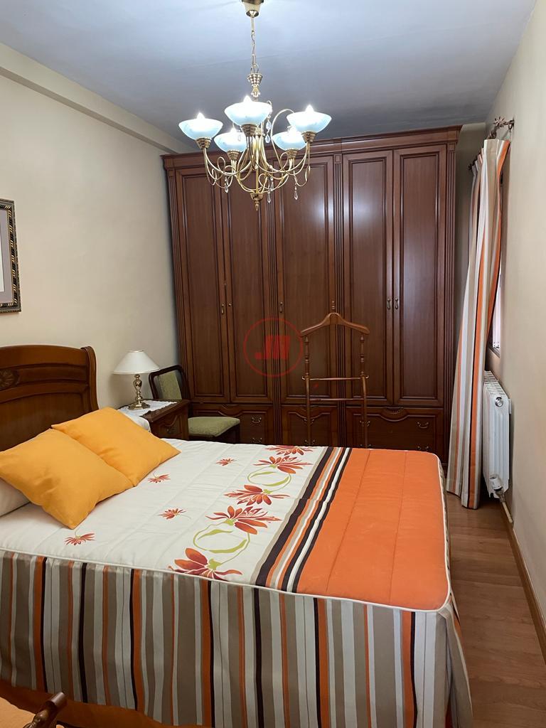 For sale of flat in Cáceres