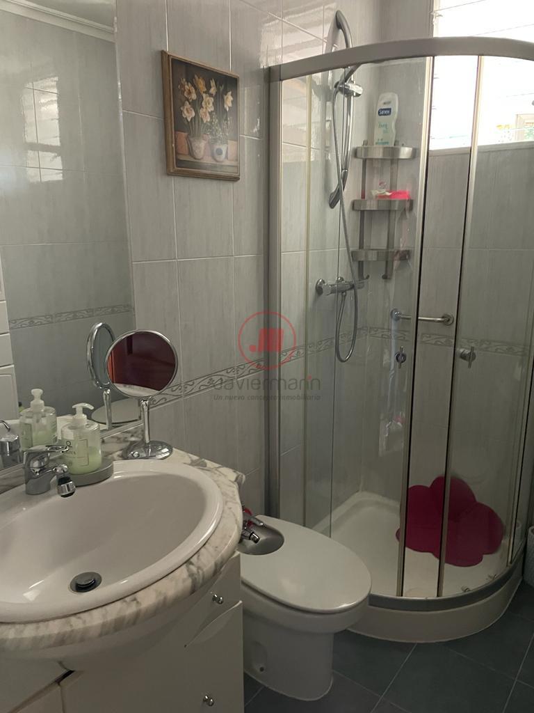 For sale of flat in Cáceres