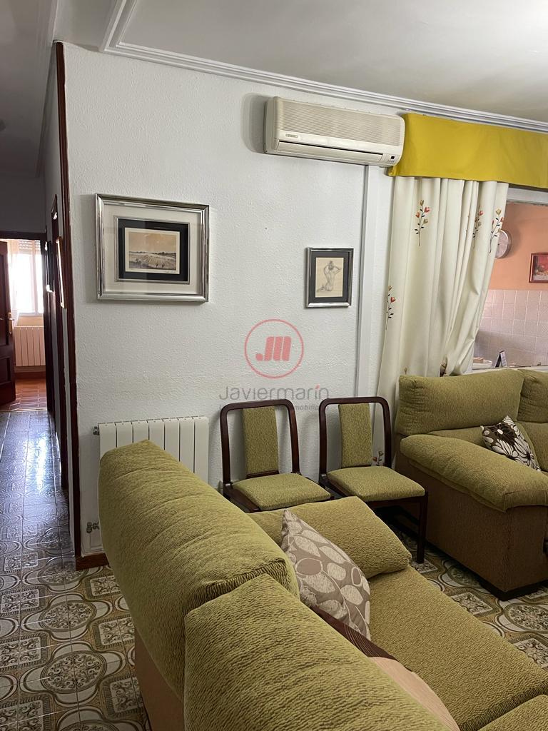 For sale of flat in Cáceres