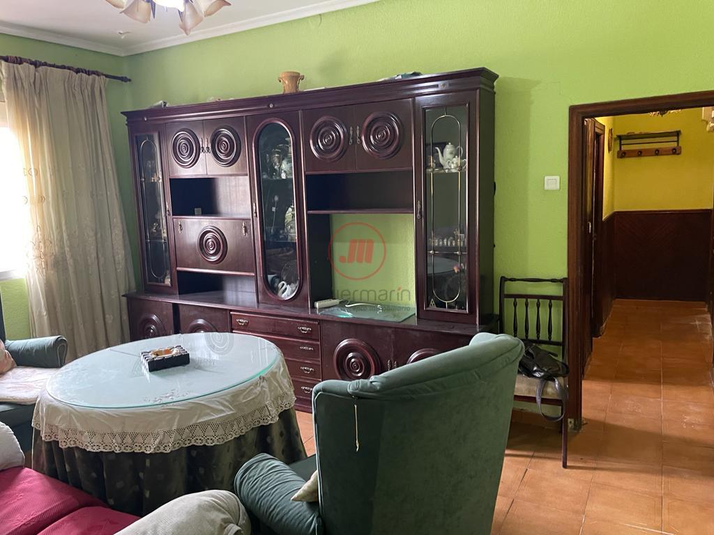 For sale of flat in Cáceres