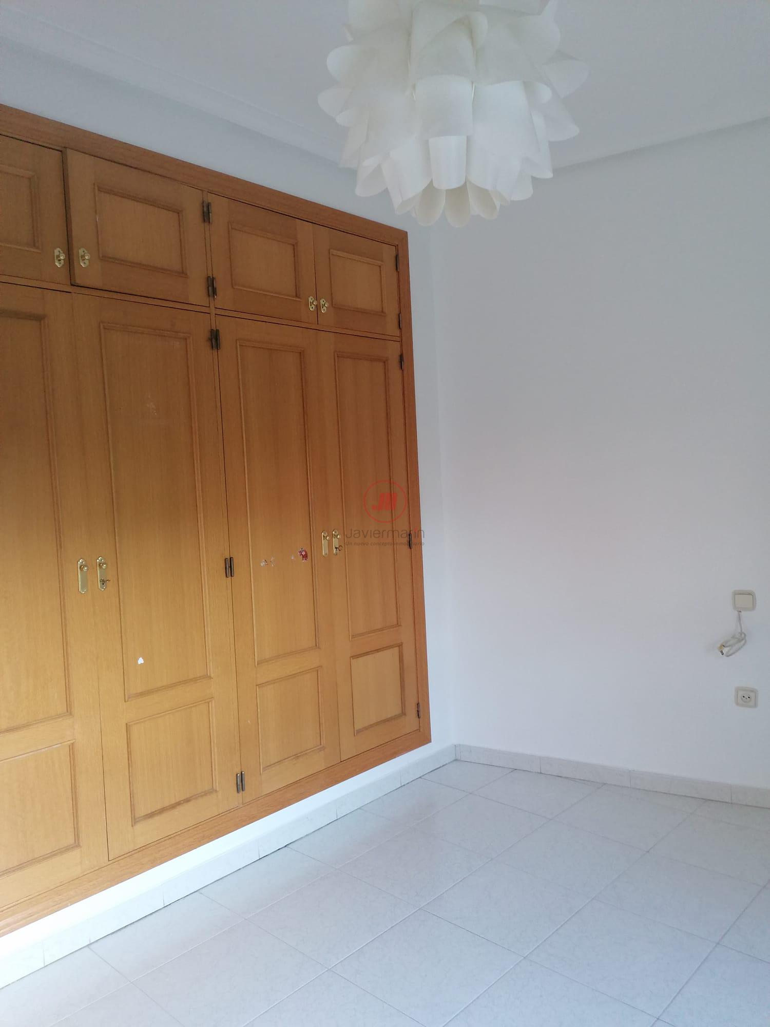 For rent of flat in Cáceres