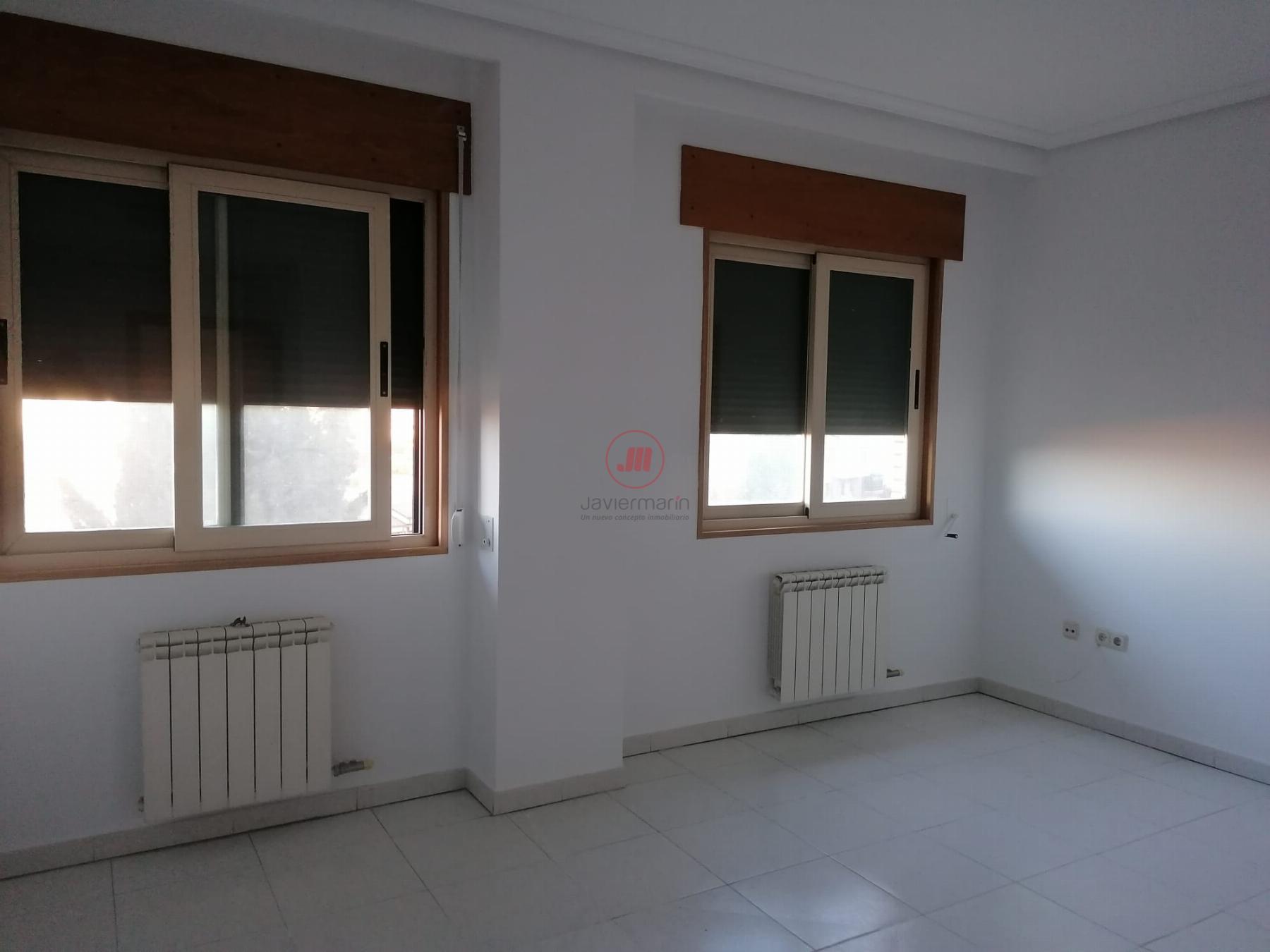 For rent of flat in Cáceres