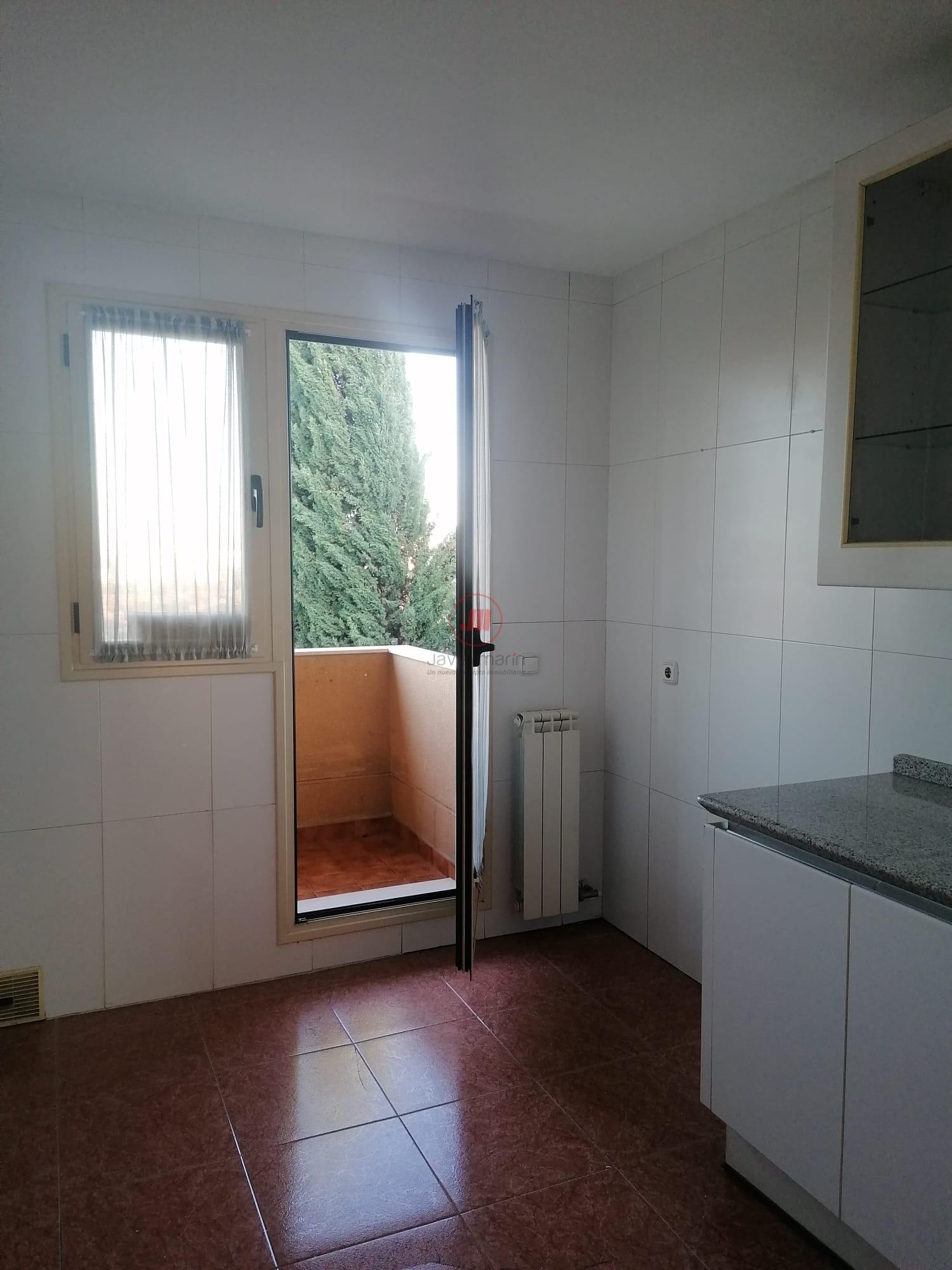 For rent of flat in Cáceres