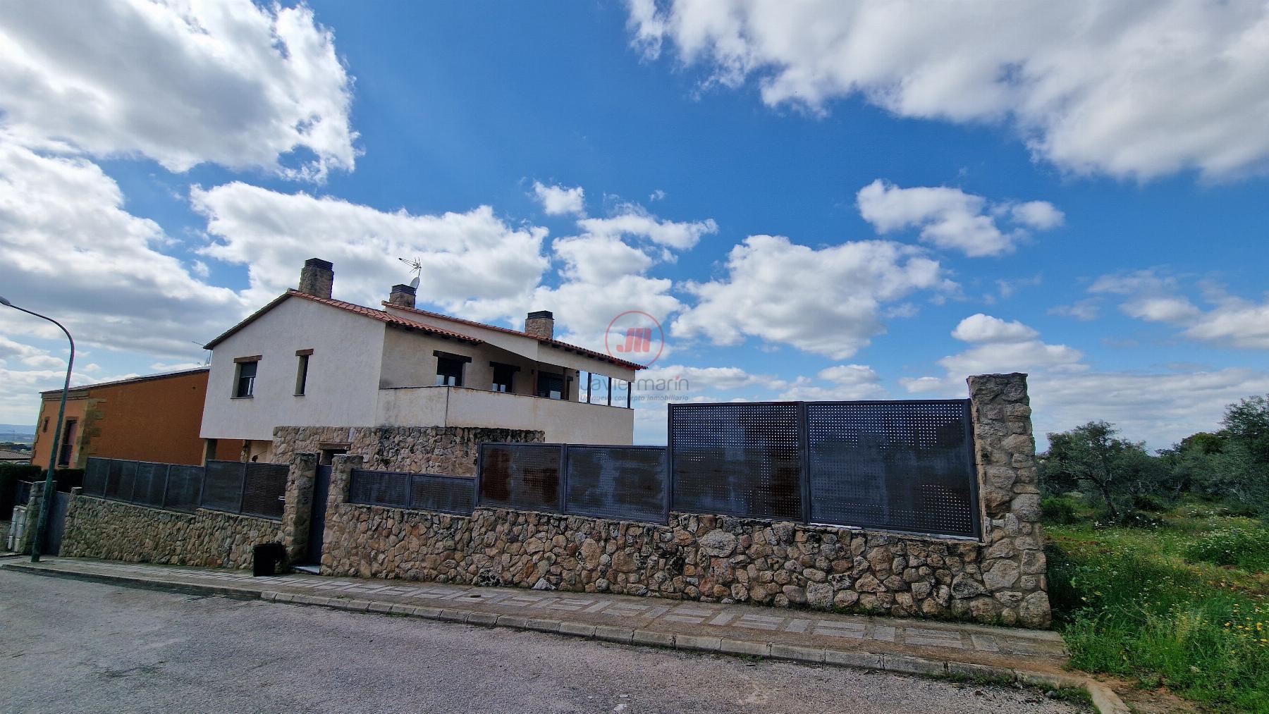 Venta de chalet en Cáceres