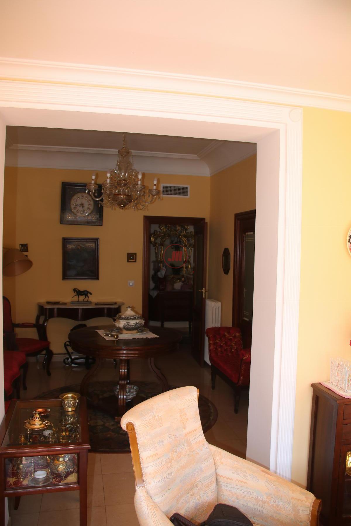 For sale of flat in Cáceres
