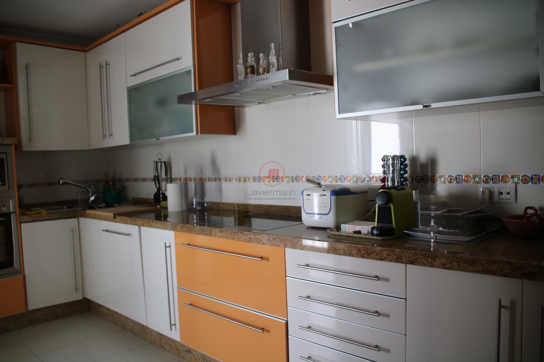 For sale of flat in Cáceres