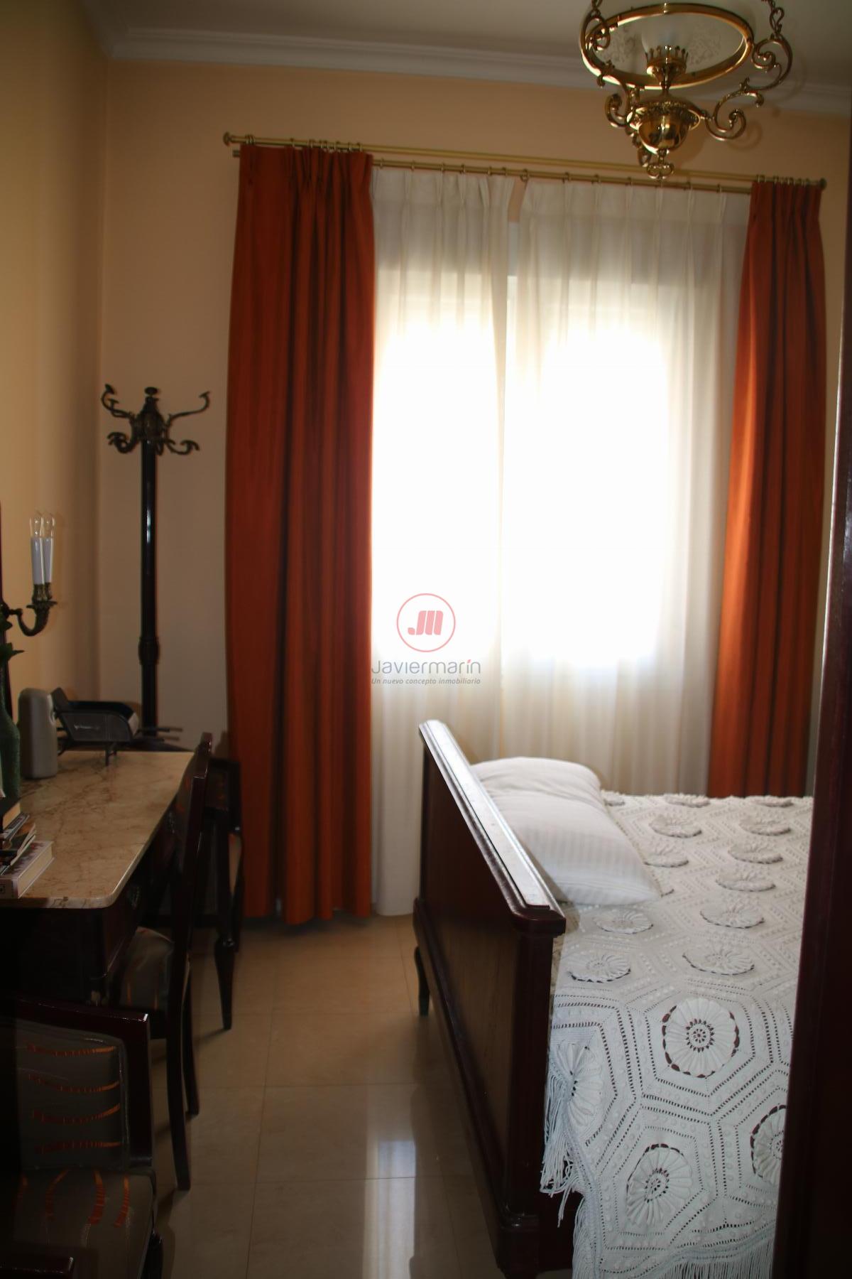 For sale of flat in Cáceres