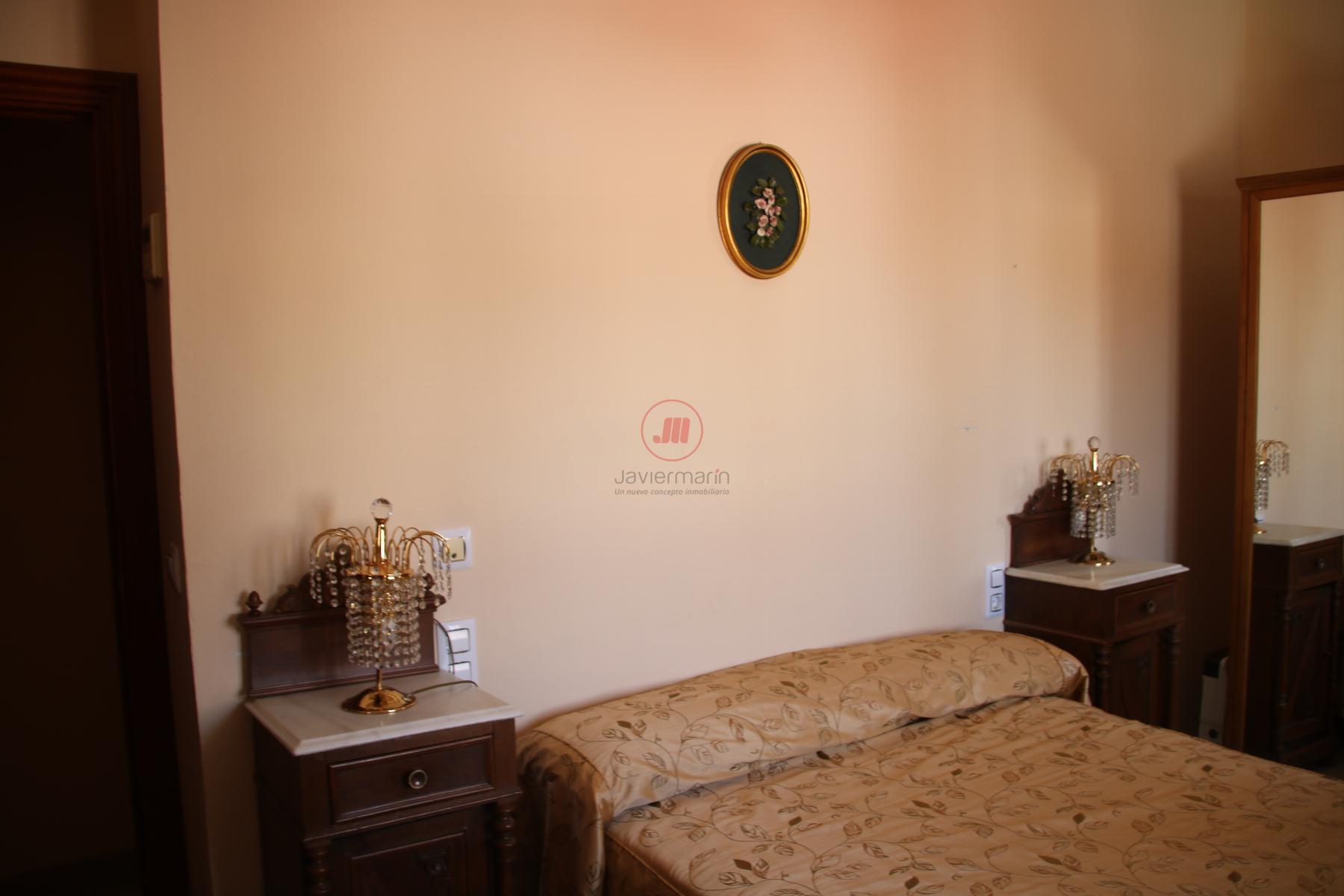 For sale of flat in Cáceres