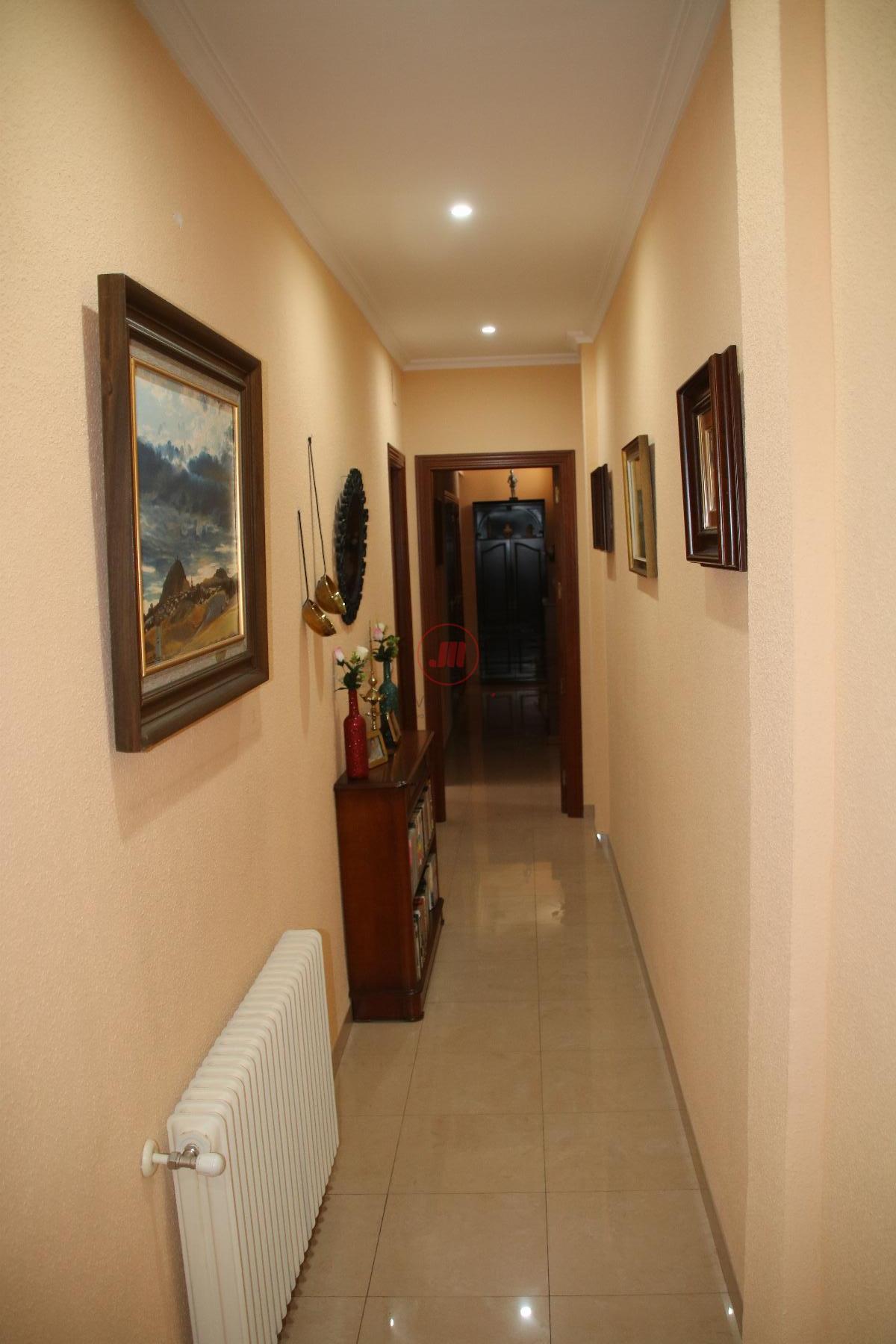 For sale of flat in Cáceres