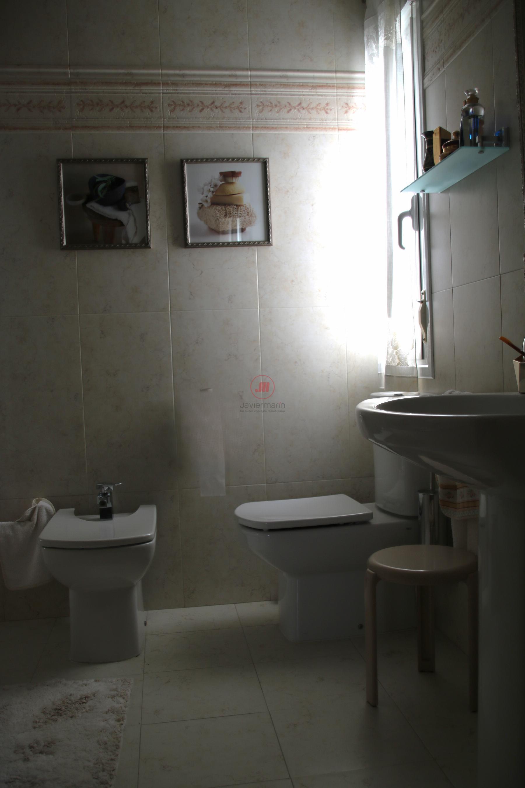 For sale of flat in Cáceres