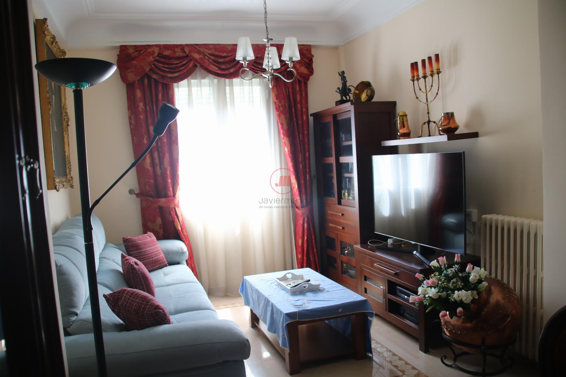For sale of flat in Cáceres