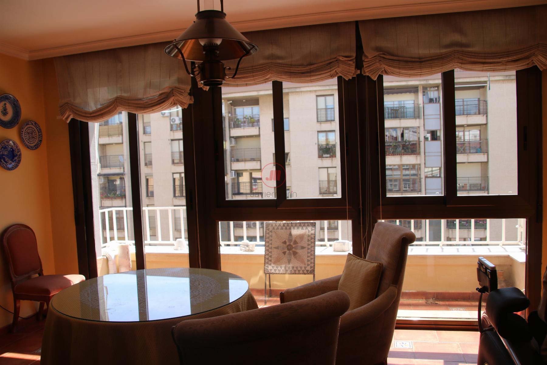 For sale of flat in Cáceres
