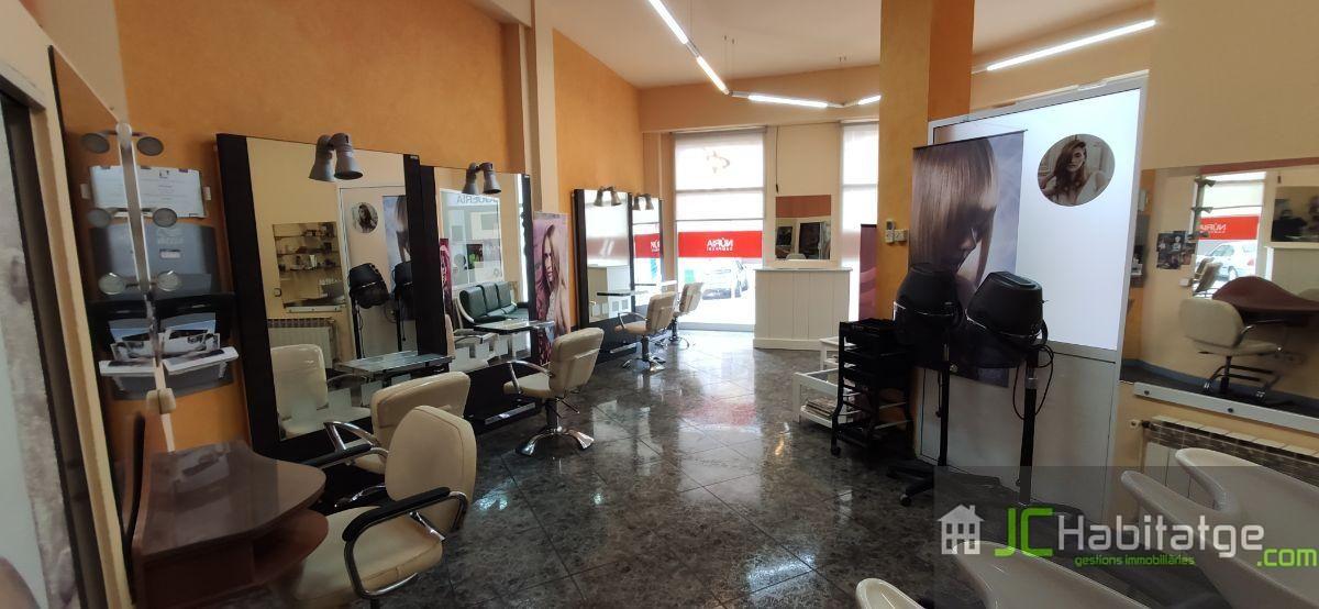 Venta de local comercial en Ripoll