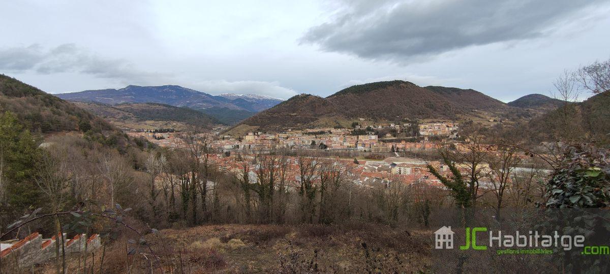 Venta de terreno en Ripoll