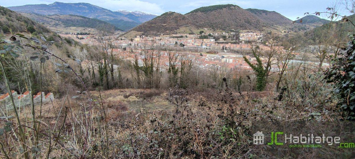 Venta de terreno en Ripoll