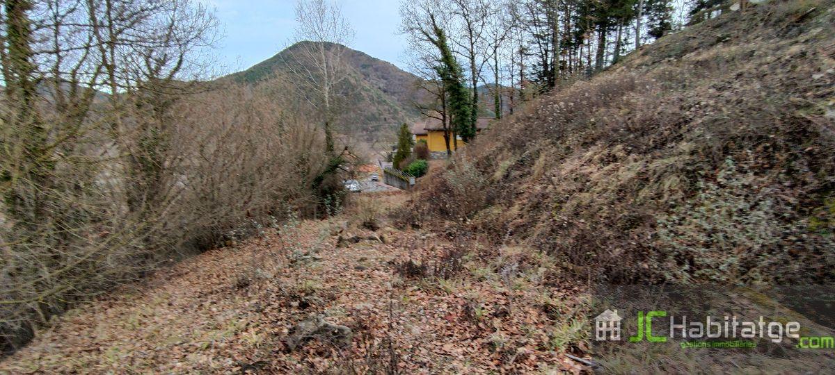 Venda de terreny a Ripoll