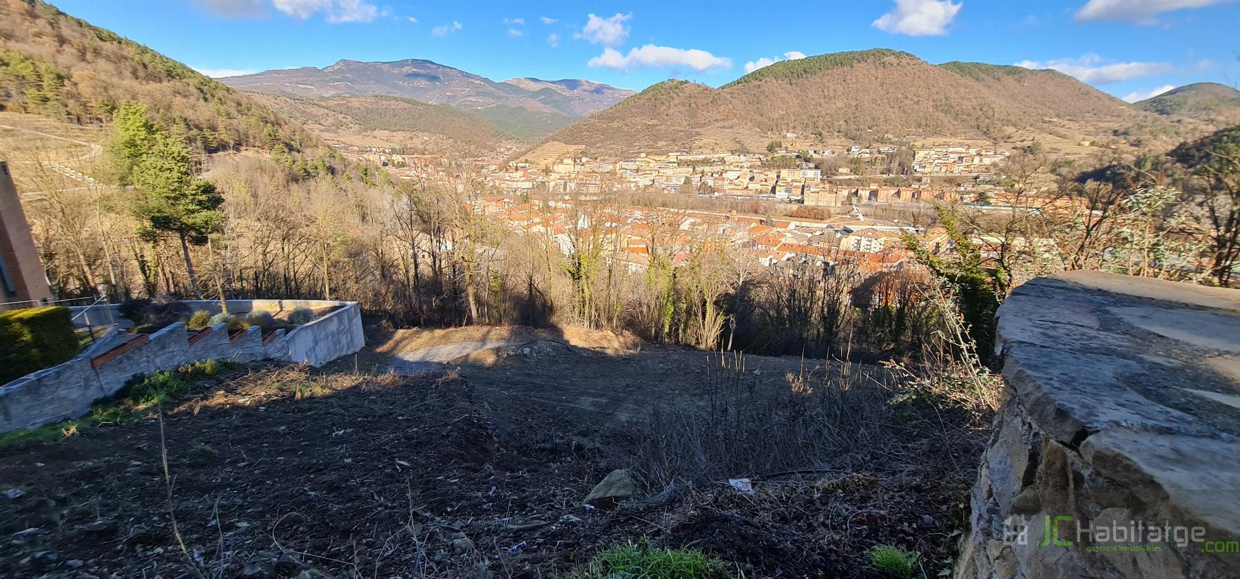 Venta de terreno en Ripoll