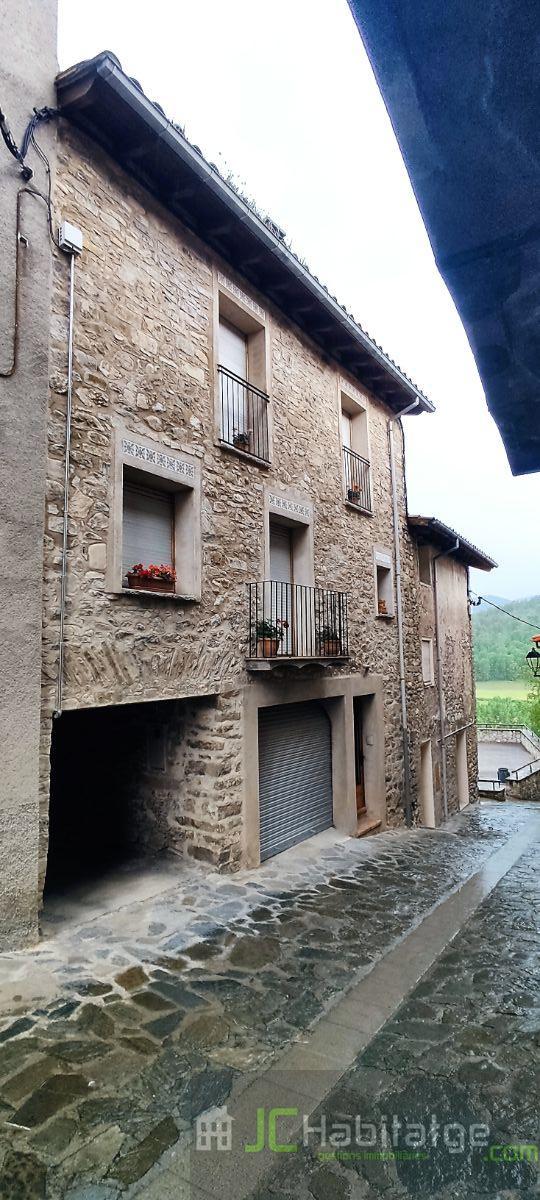 Casa  en Girona,Gombrèn
