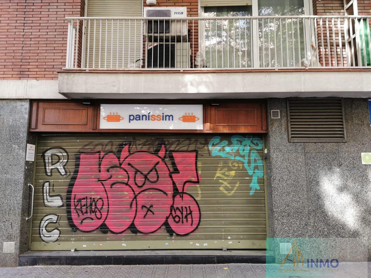 For sale of commercial in Barcelona