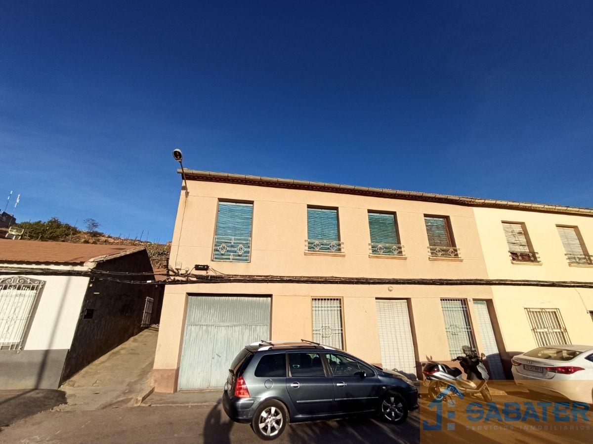 For sale of house in Cabezo de Torres
