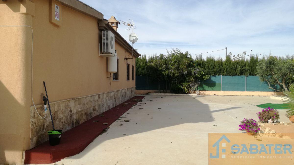 For sale of chalet in Santomera